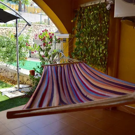 Apartamento Con Hermoso Jardin Y Ac Isla Plana Exterior photo