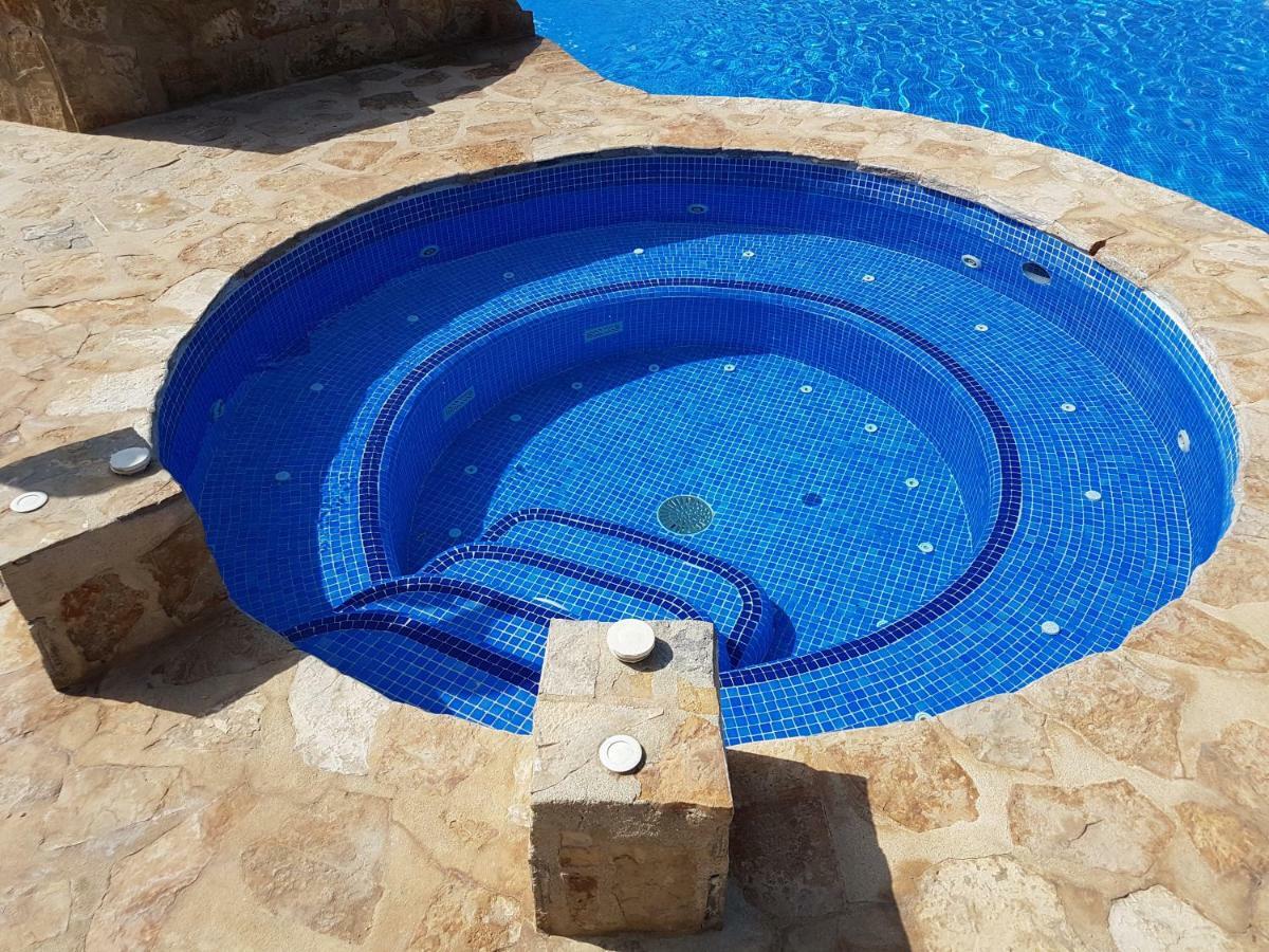 Con Hermoso Jardin Y Ac Apartament